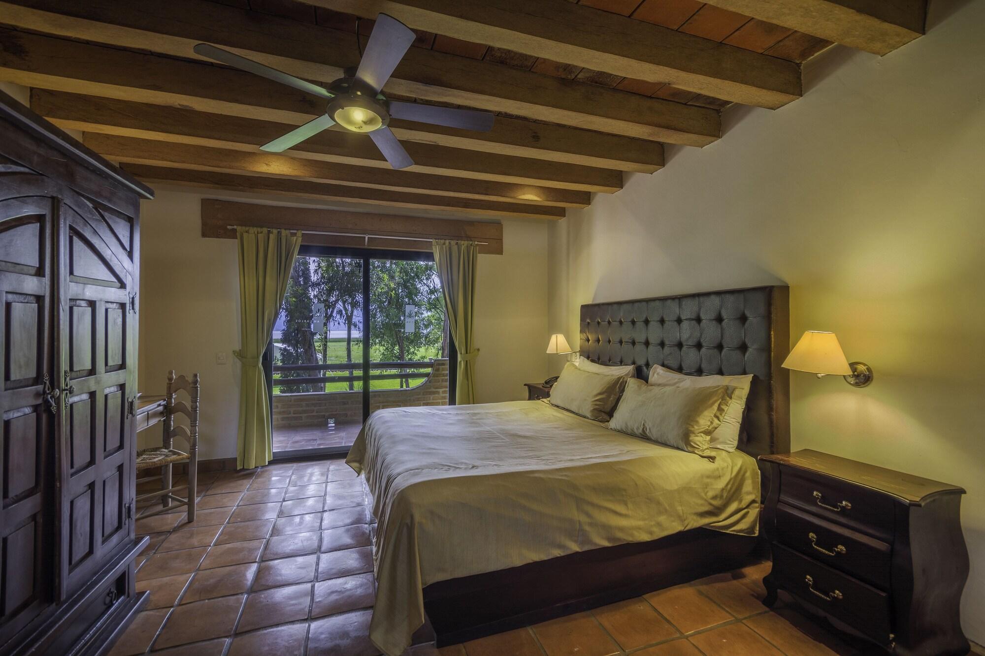 Quinta San Carlos San Pedro Tesistán Eksteriør bilde