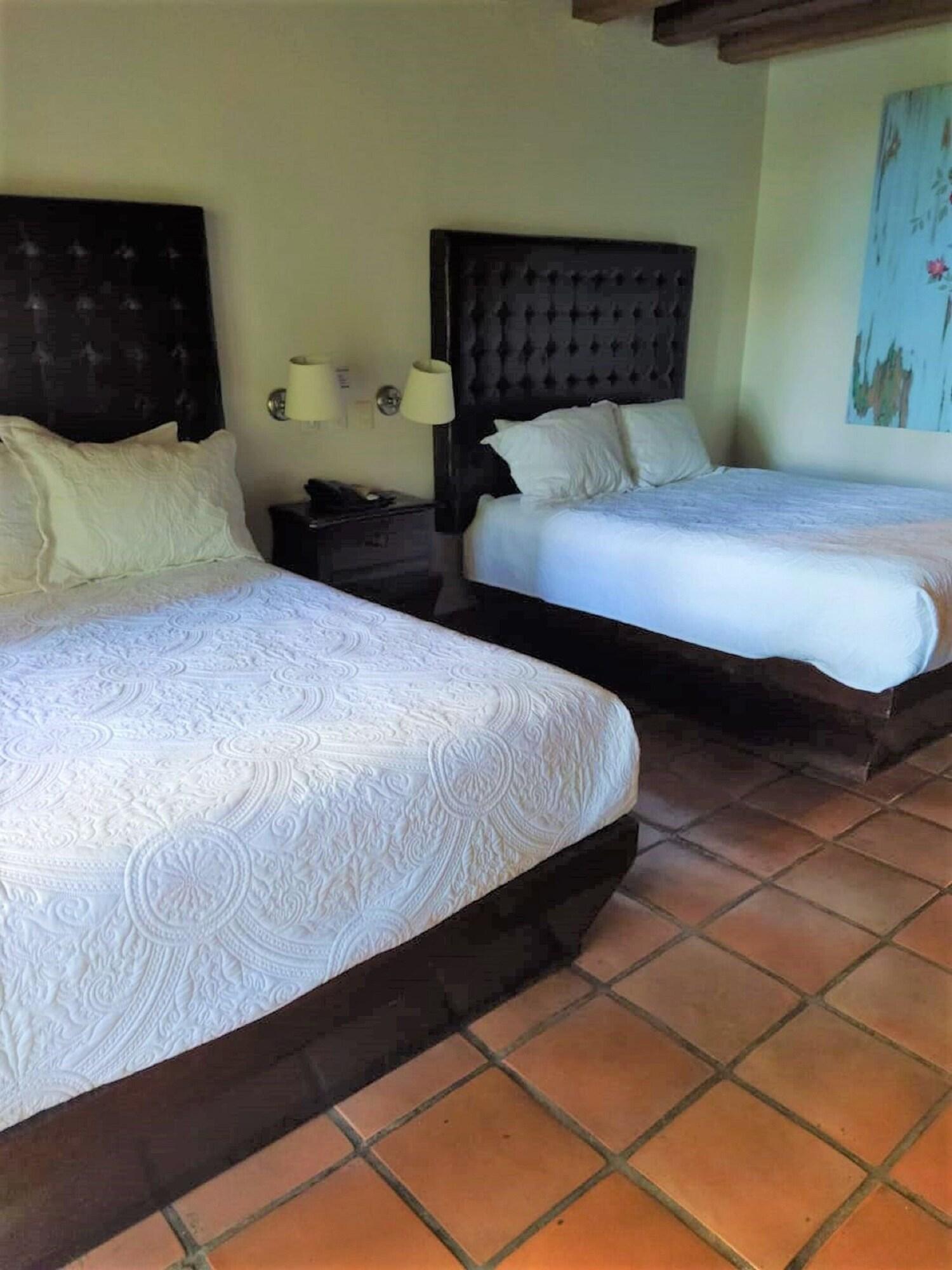 Quinta San Carlos San Pedro Tesistán Eksteriør bilde