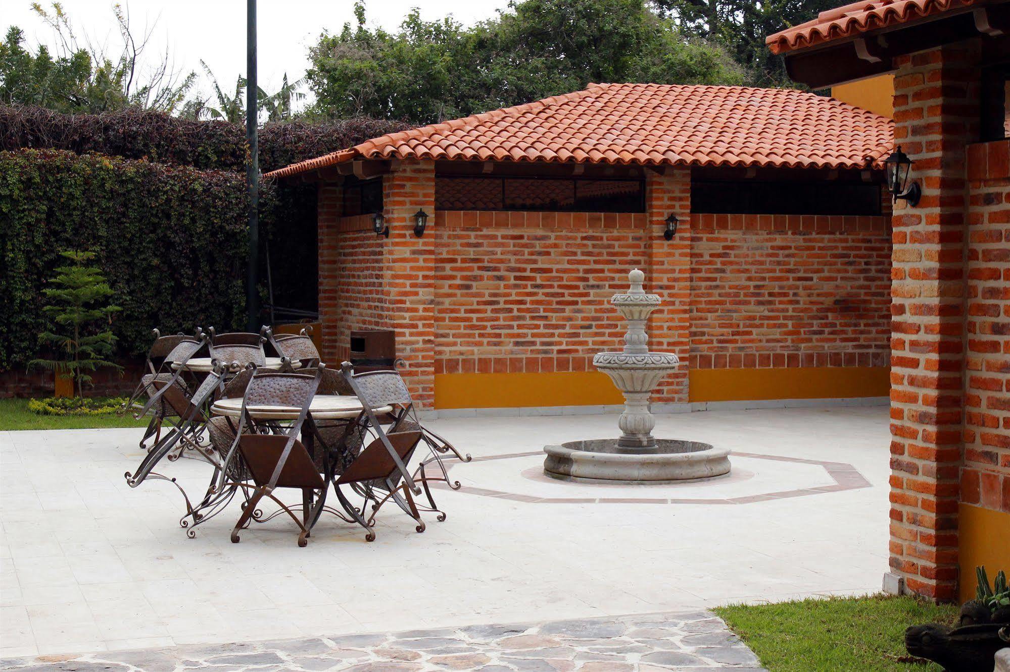 Quinta San Carlos San Pedro Tesistán Eksteriør bilde